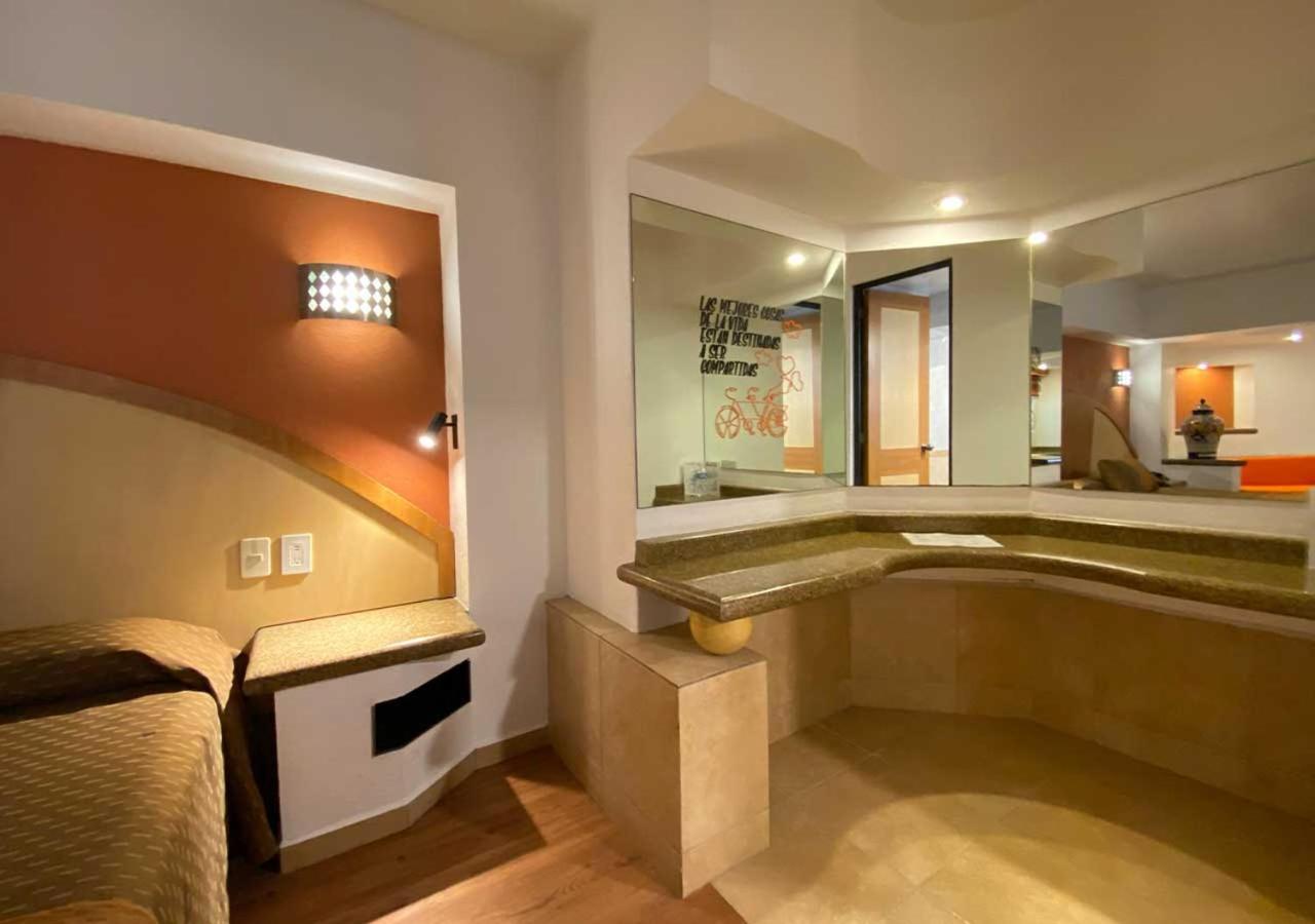 Executive Family Room