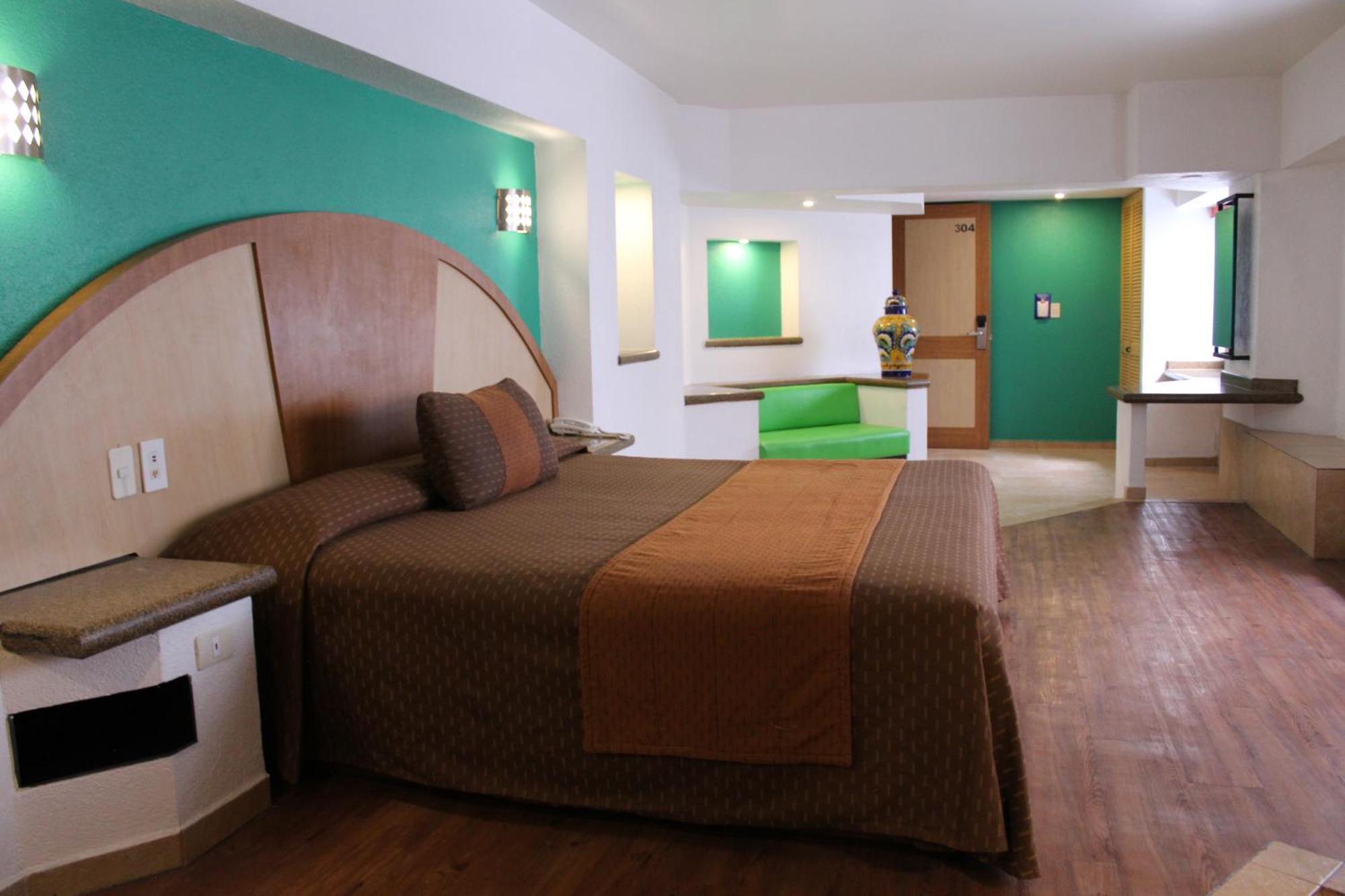 Executive King Room
