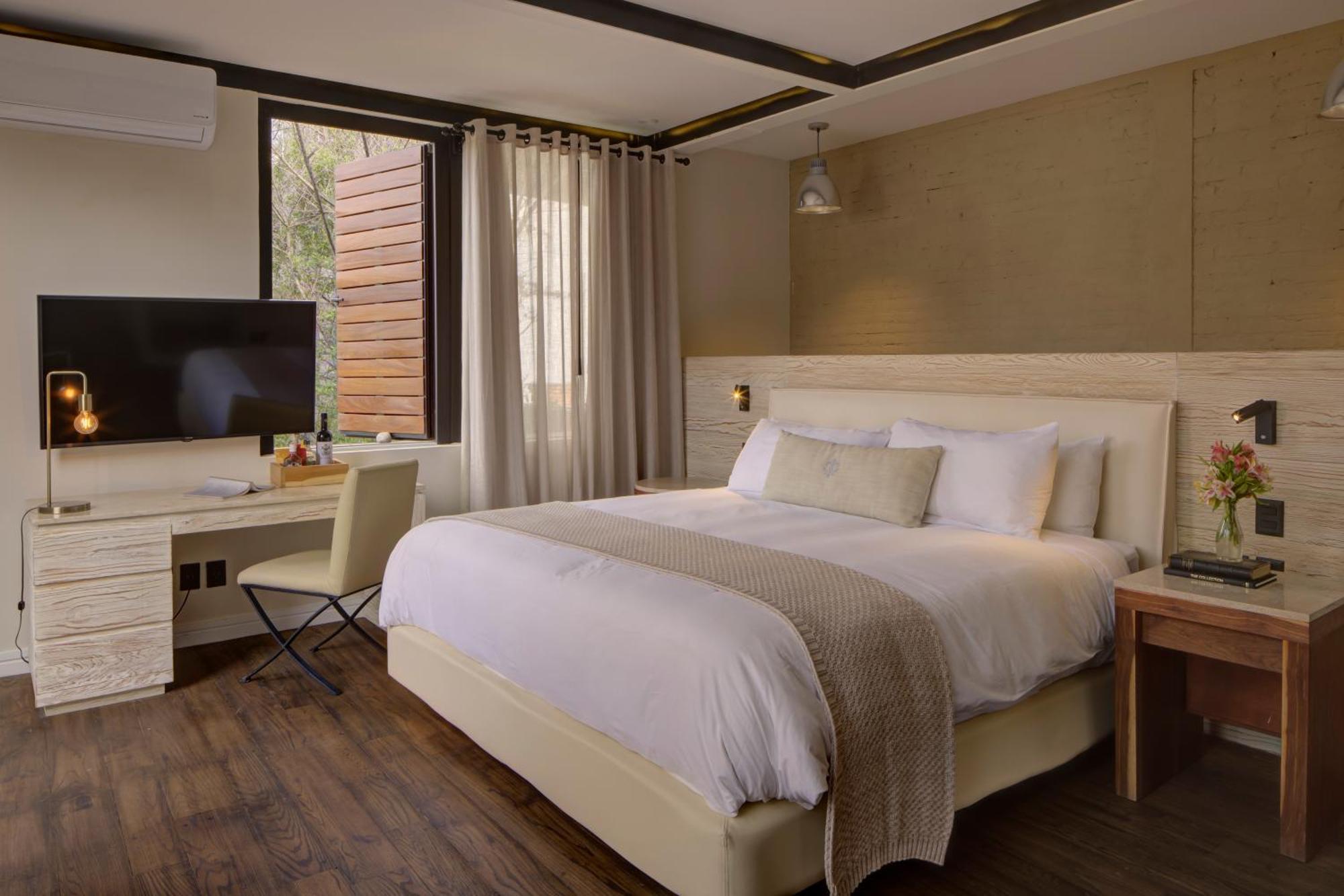 Standard Room,1661129101:JPEG