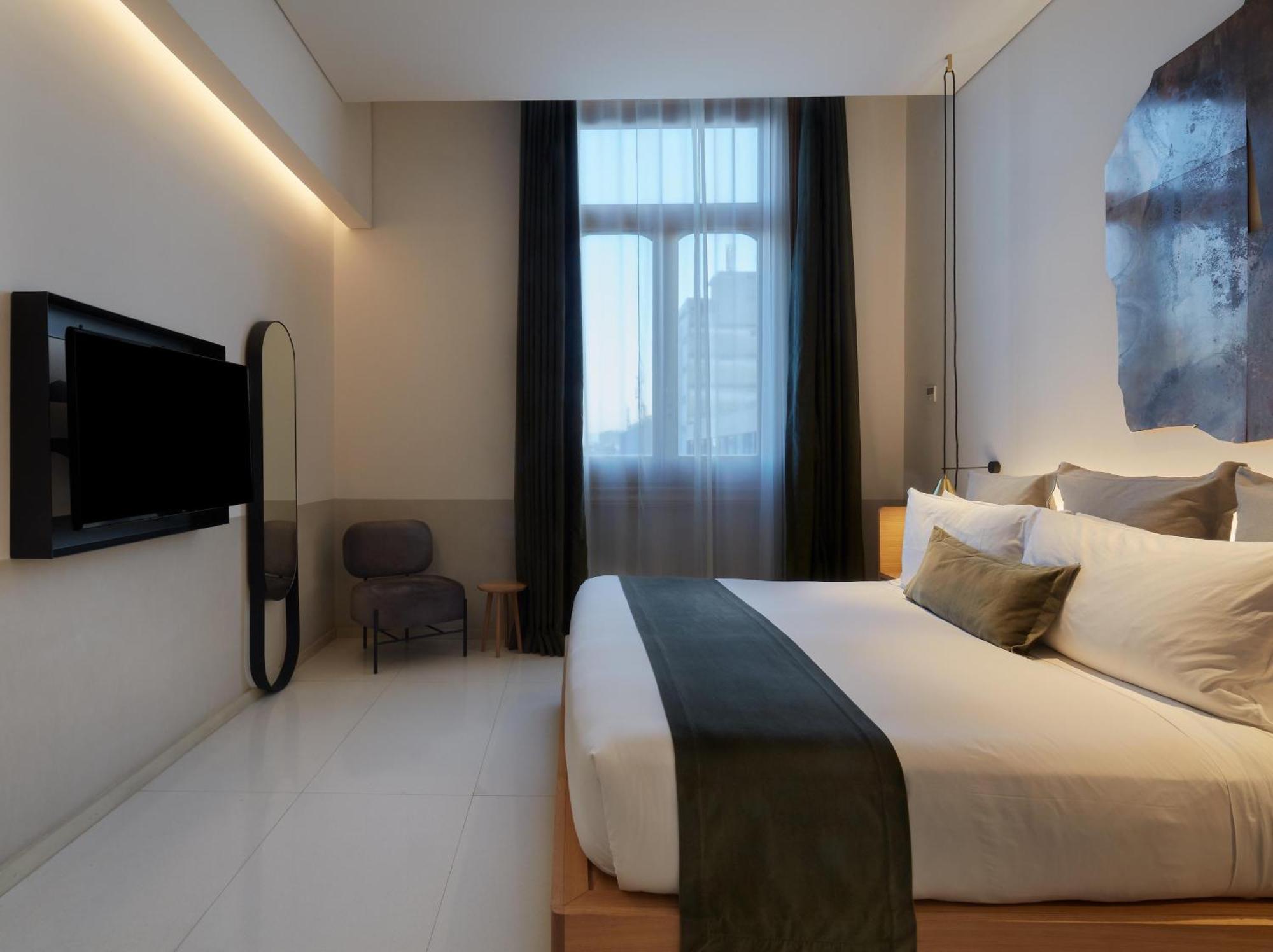 One-Bedroom King Suite,1758487815:JPEG